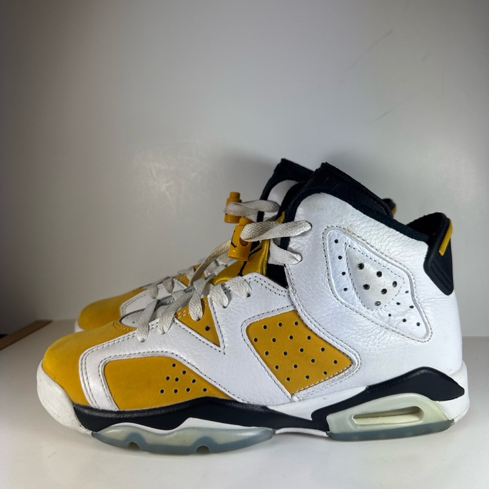 Air Jordan 6 Yellow Ochre Size 5Y Big Kid Sneakers